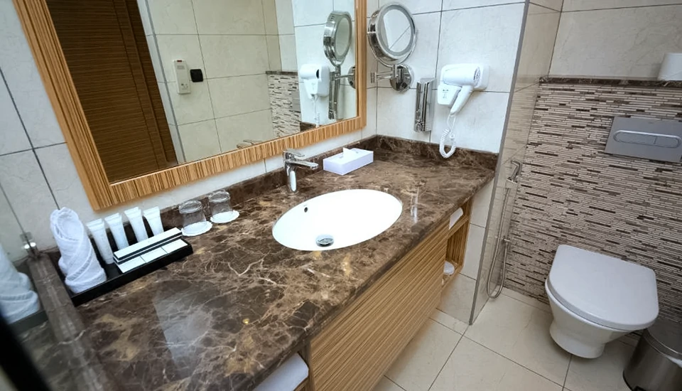 هتل بست وسترن پلاس پرل کریک دبی